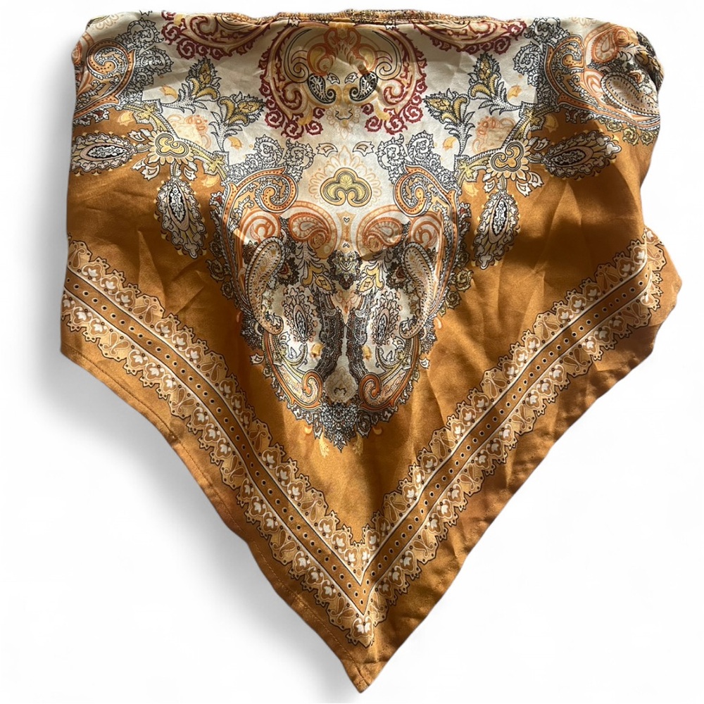 Silk style bandanna tire around top